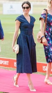 How to dress elegant 
